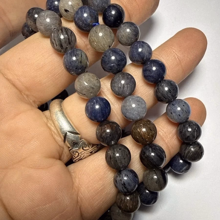 Dumortierite Bileklik 8 mm İncele ve Satın Al Dumortierite Bileklik 8 mm - Orijinal Doğal Taş ve Şifa Kristali Görsel 1