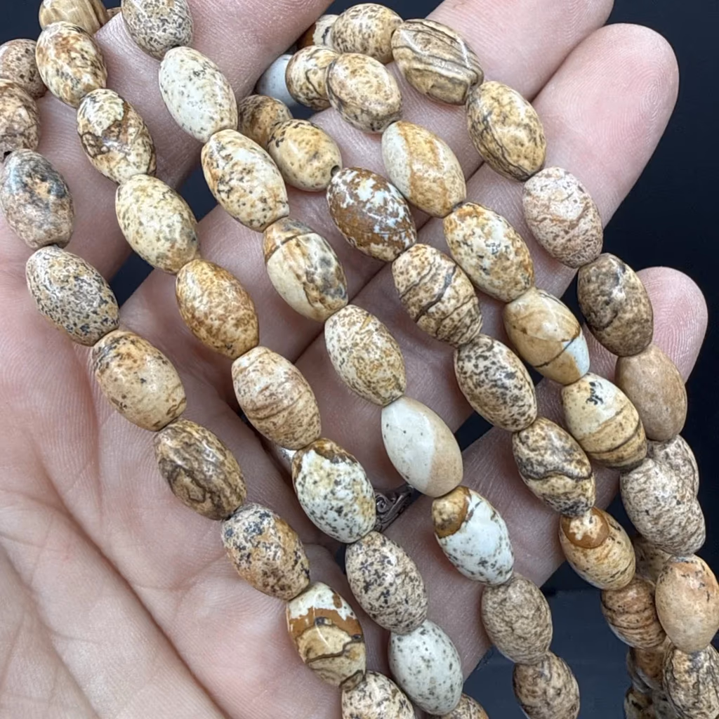 Jasper Arpa Dizi 12x8 mm İncele ve Satın Al Jasper Arpa Dizi 12x8 mm - Orijinal Doğal Taş ve Şifa Kristali Görsel 1