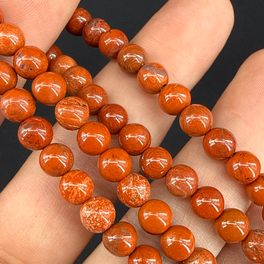Jasper Kırmızı Dizi 6mm İncele ve Satın Al Jasper Kırmızı Dizi 6mm - Orijinal Doğal Taş ve Şifa Kristali Görsel 1
