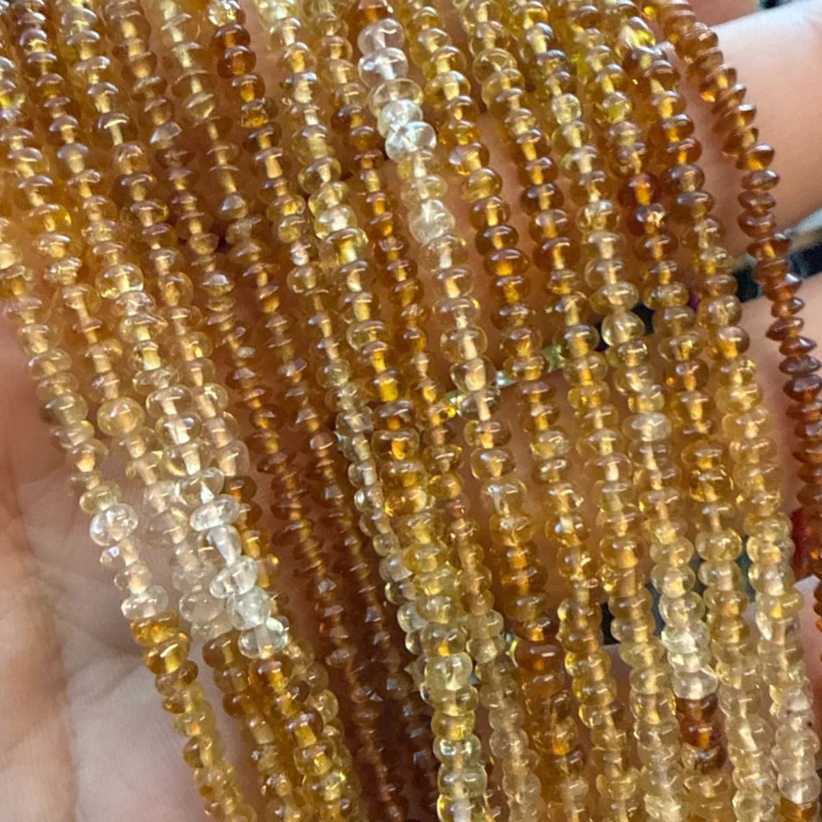 Dizi Hessonite Garnet 3,5 mm