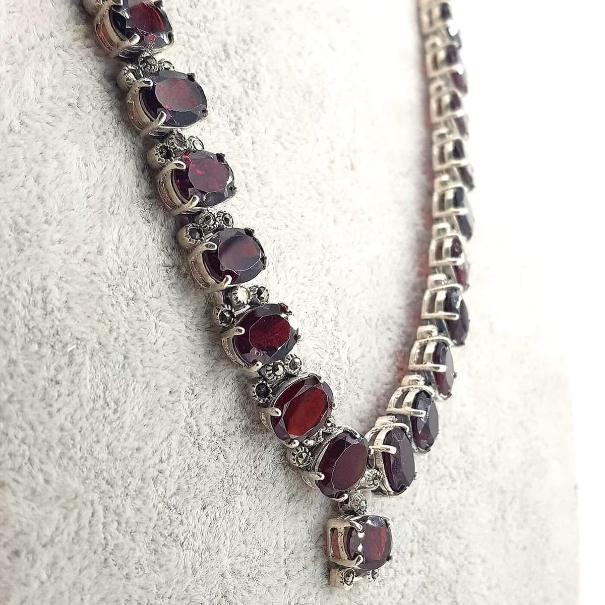 Garnet Kolye (Gümüş)