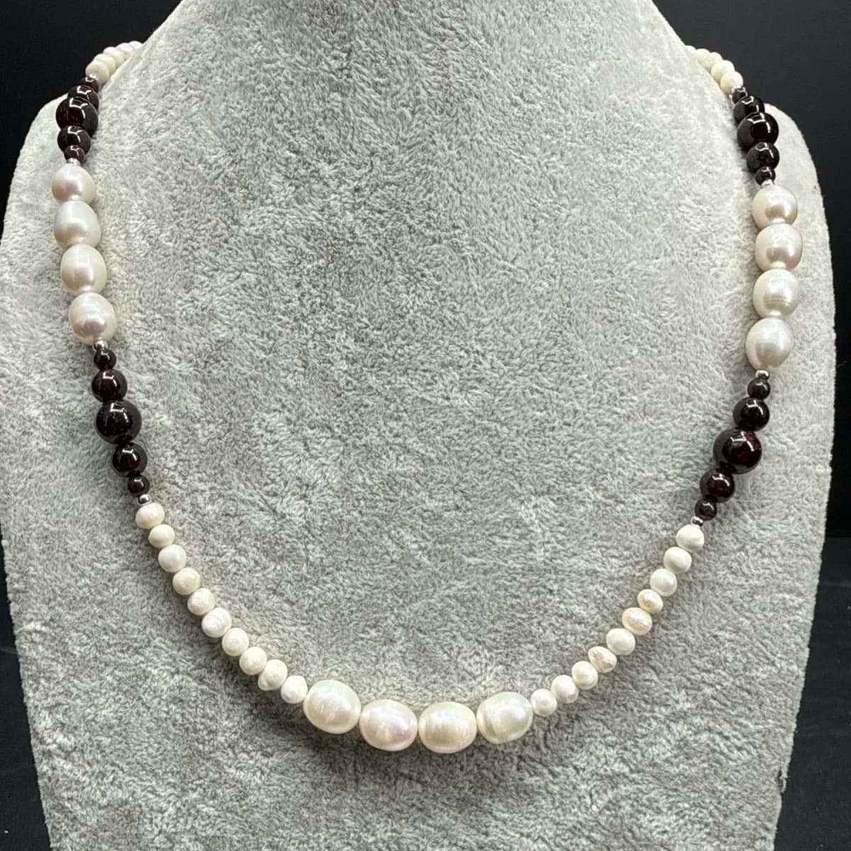 İnci / Garnet Kolye