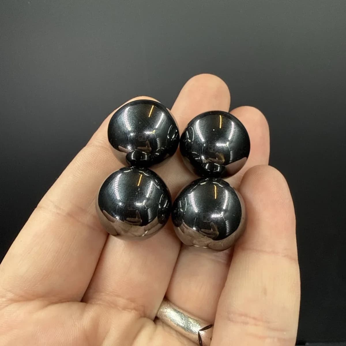 Manyetit Küre 2cm