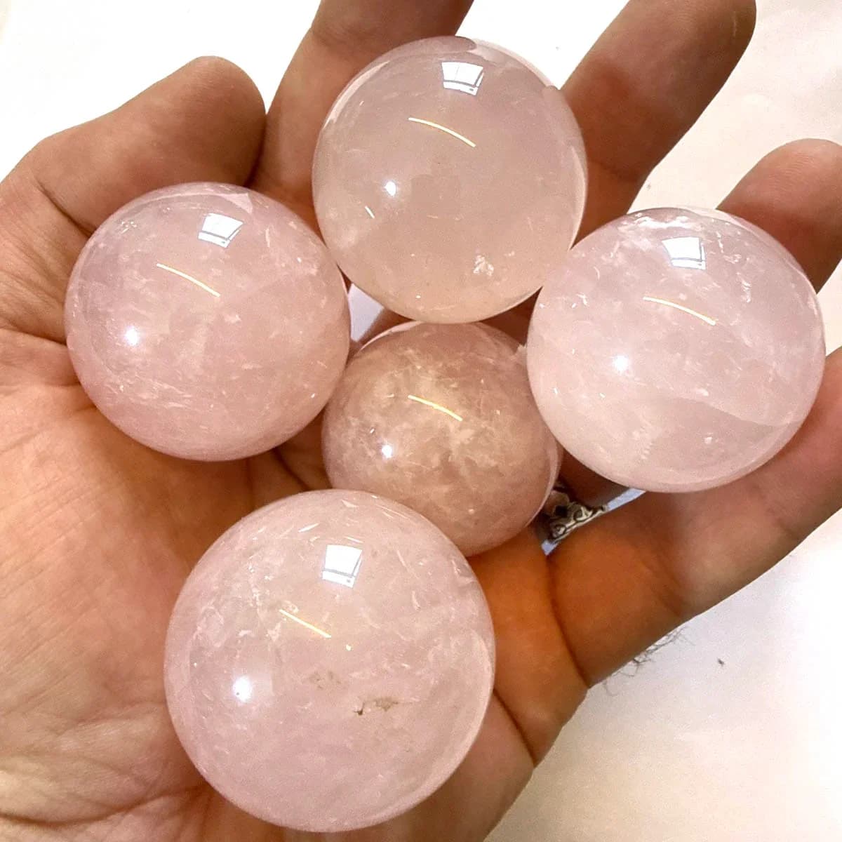 Pembe Kuvars Küre - Orijinal Şifalı Kristal - Görsel 1