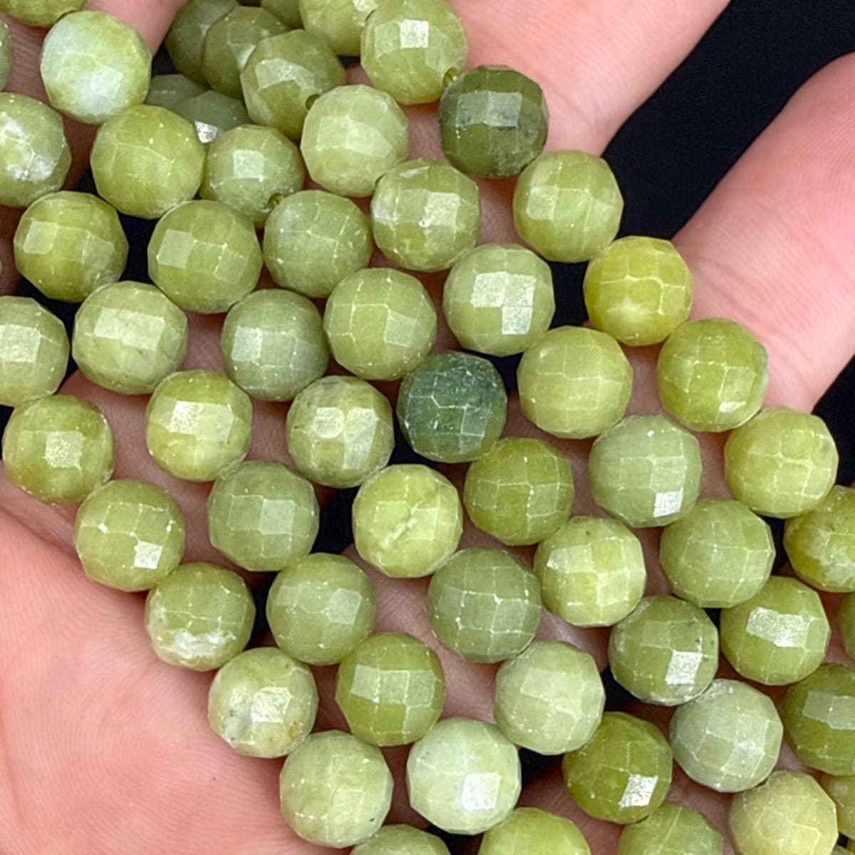 Yeşim Dizi Faset 8mm