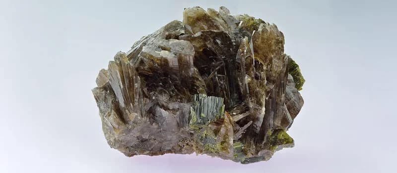 Axinite Faydaları
