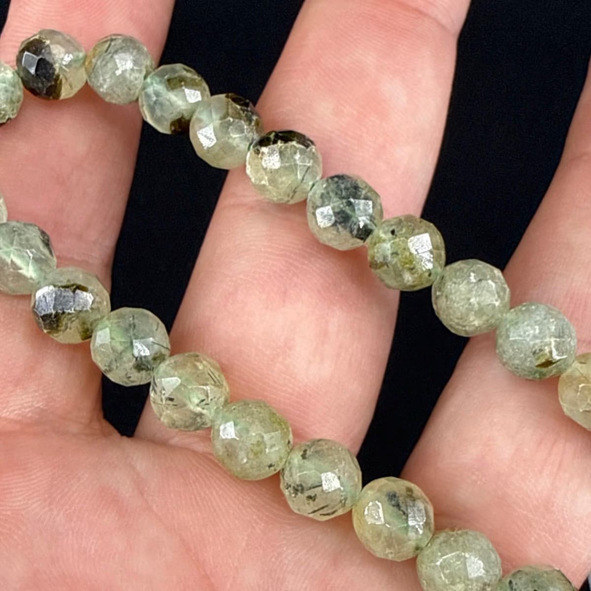 Prehnite Dizi Faset 8mm