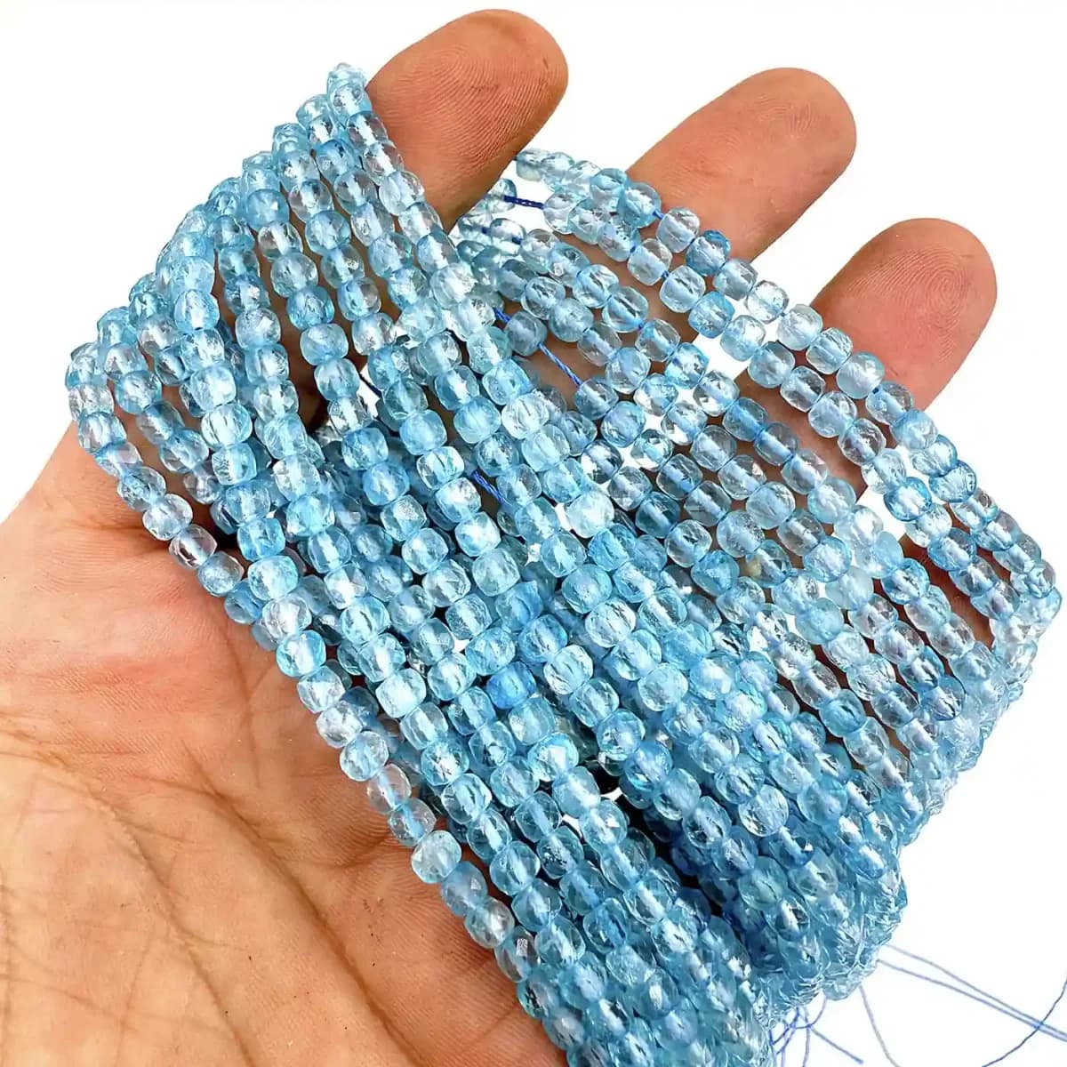 Topaz Küp Dizi 4 mm