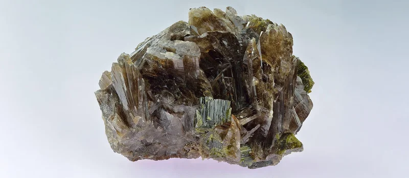 Axinite Faydaları