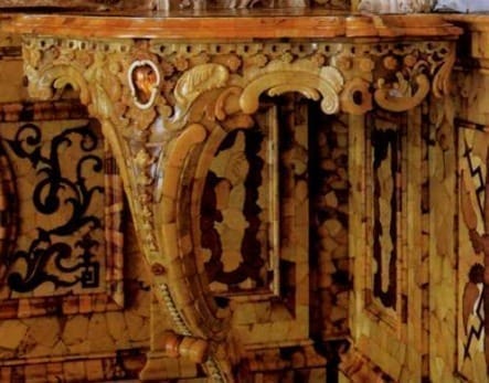 Kehribar Sanat Eseri