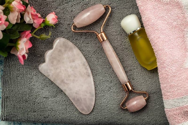 Masaj Taşı ve Gua Sha Kullanımı