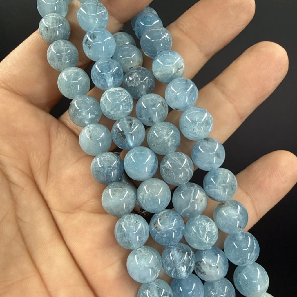 Akuamarin A+ Dizi 10 mm İncele ve Satın Al Akuamarin A+ Dizi 10 mm - Orijinal Doğal Taş ve Şifa Kristali Görsel 1