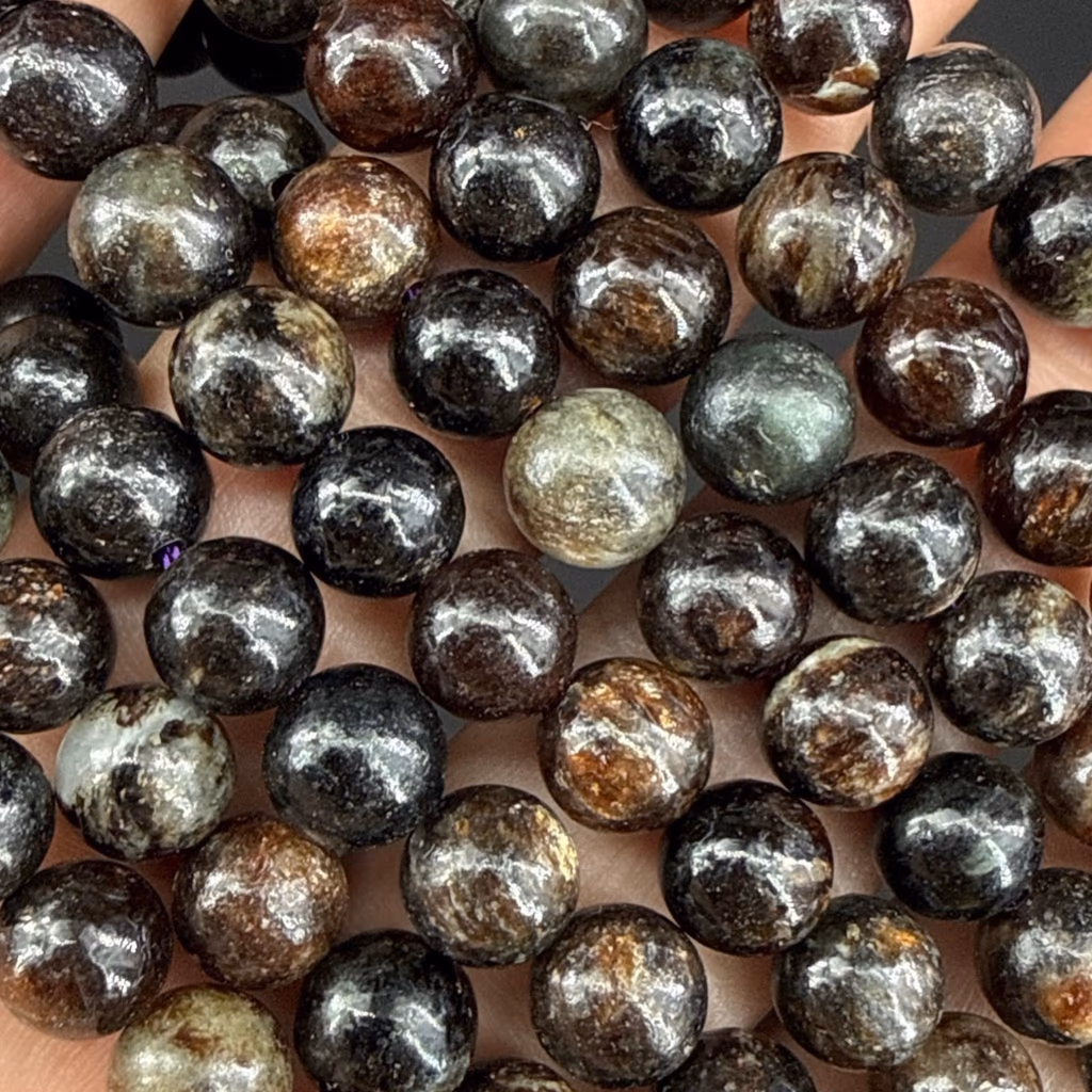 Biyotit Dizi 8mm AAA İncele ve Satın Al Biyotit Dizi 8mm AAA - Orijinal Doğal Taş ve Şifa Kristali Görsel 1