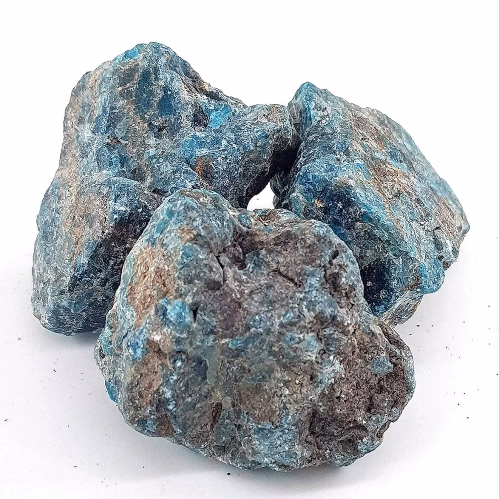 Blue Apatit Ham Taş İncele ve Satın Al Blue Apatit Ham Taş - Orijinal Doğal Taş ve Şifa Kristali Görsel 1
