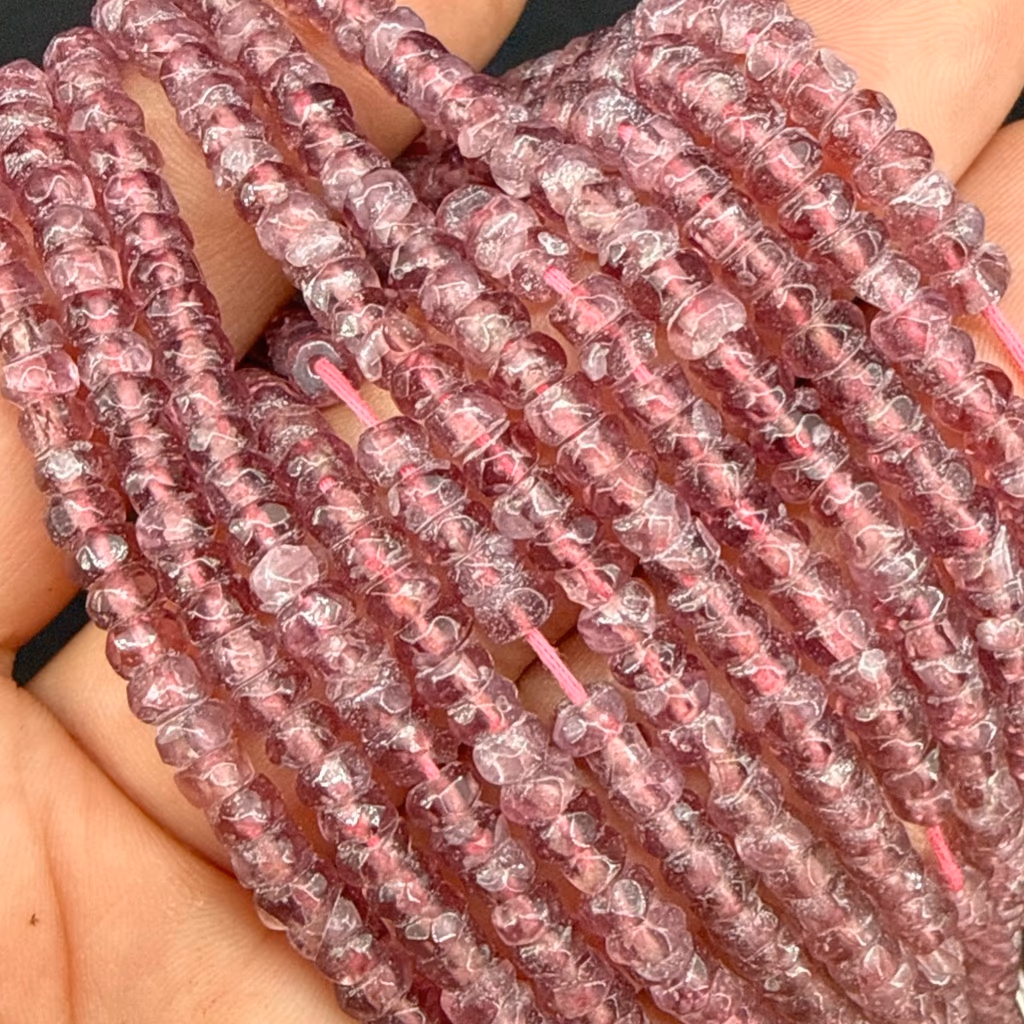 Çilek Kuvars Dizi Faset 4mm İncele ve Satın Al Çilek Kuvars Dizi Faset 4mm - Orijinal Doğal Taş ve Şifa Kristali Görsel 1