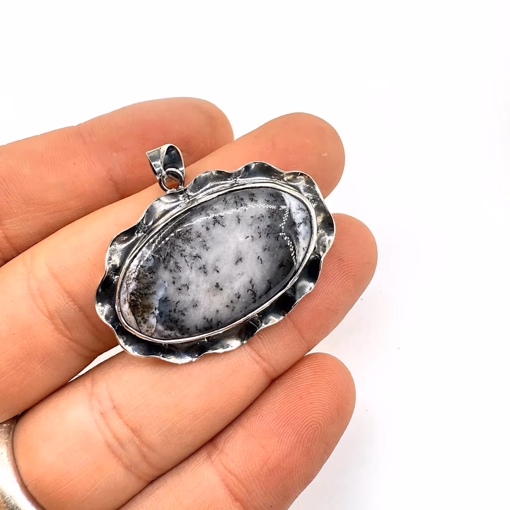 Dendiritli Opal Kolye Ucu Gümüş İncele ve Satın Al Dendiritli Opal Kolye Ucu Gümüş - Orijinal Doğal Taş ve Şifa Kristali Görsel 1