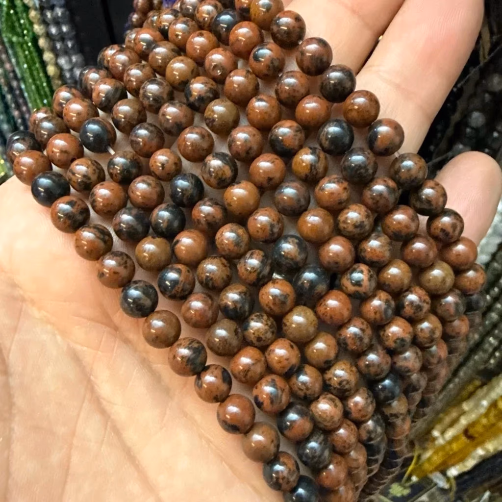 Dizi Mahongy Obsidiyen 6 mm İncele ve Satın Al Dizi Mahongy Obsidiyen 6 mm - Orijinal Doğal Taş ve Şifa Kristali Görsel 1