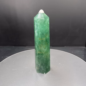Florit Obelisk - Orijinal Şifalı Kristal - Görsel 1
