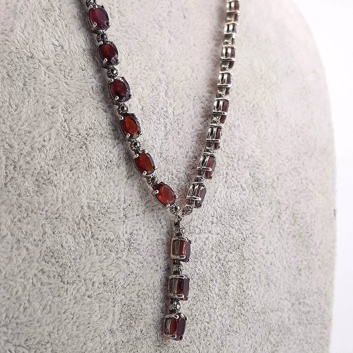 Garnet Kolye (Gümüş)