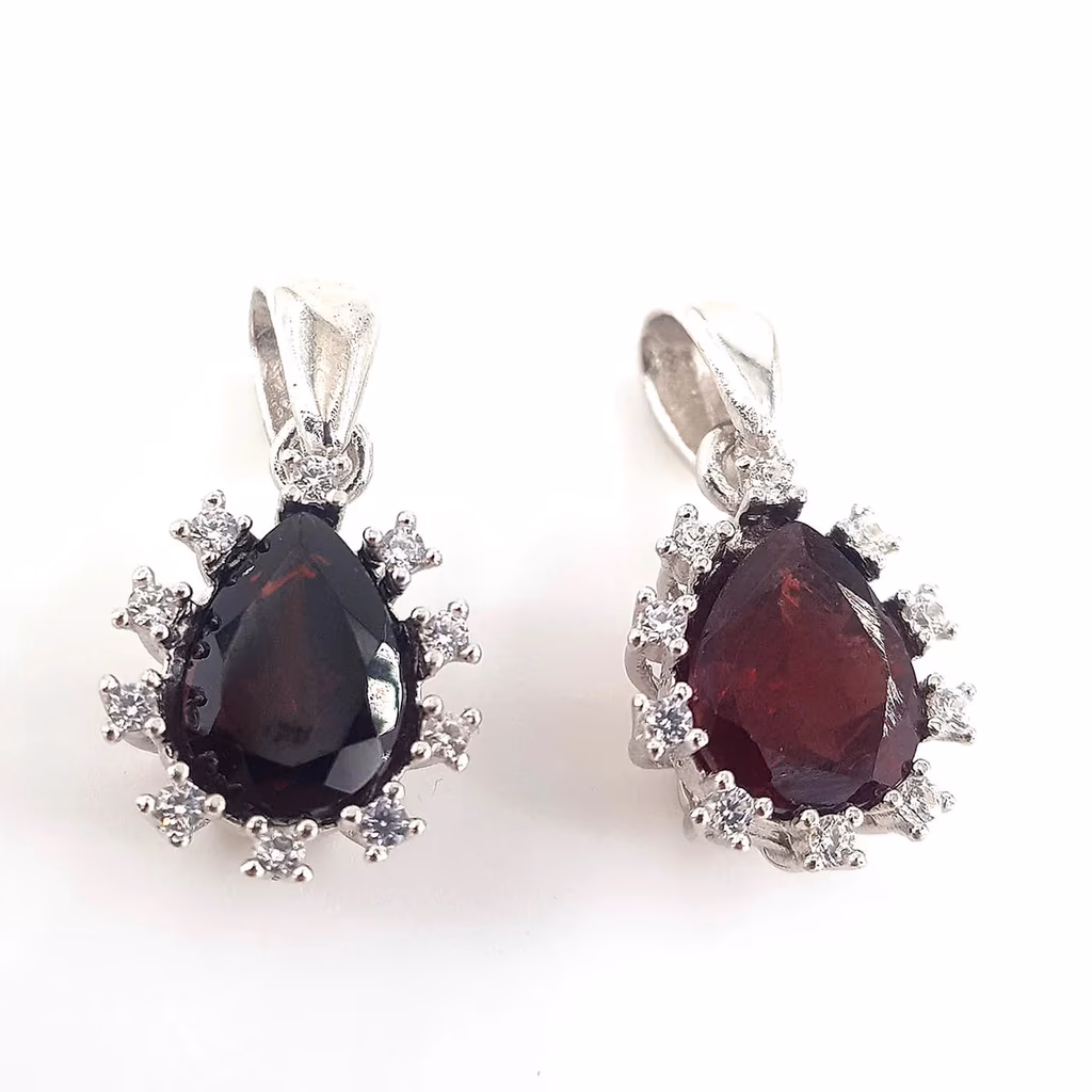 Garnet (Lal) Kolye Ucu (Gümüş) İncele ve Satın Al Garnet (Lal) Kolye Ucu (Gümüş) - Orijinal Doğal Taş ve Şifa Kristali Görsel 1