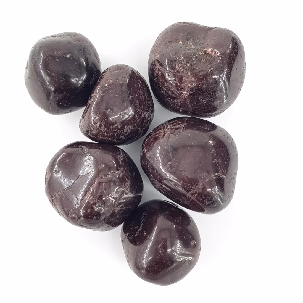 Garnet Tımbıl M Boy İncele ve Satın Al Garnet Tımbıl M Boy - Orijinal Doğal Taş ve Şifa Kristali Görsel 1