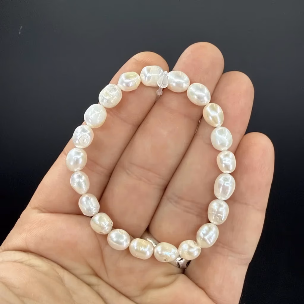 İnci Bileklik 8 mm Arpa İncele ve Satın Al İnci Bileklik 8 mm Arpa - Orijinal Doğal Taş ve Şifa Kristali Görsel 1
