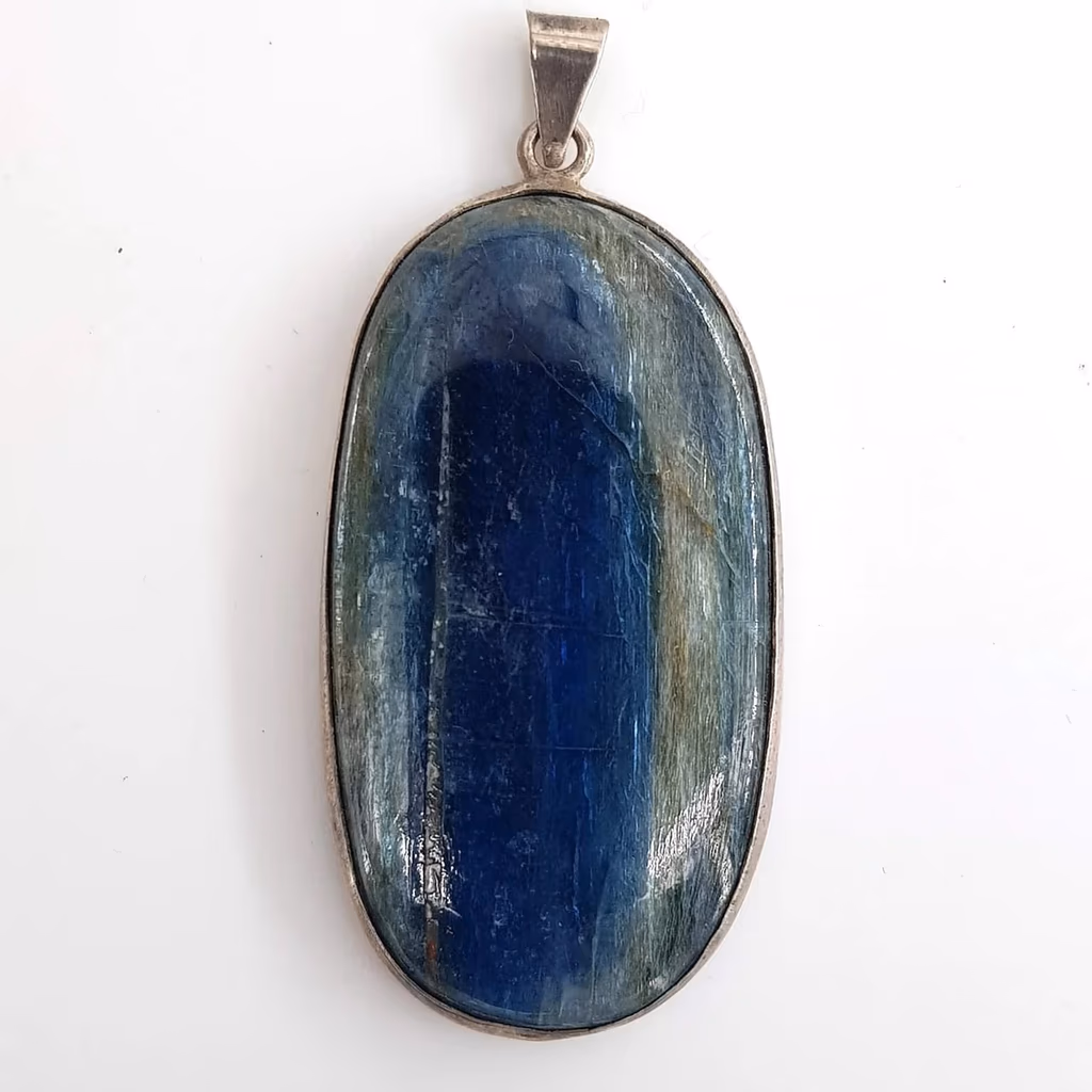 Kiyanit Kolye Ucu (Gümüş) İncele ve Satın Al Kiyanit Kolye Ucu (Gümüş) - Orijinal Doğal Taş ve Şifa Kristali Görsel 1