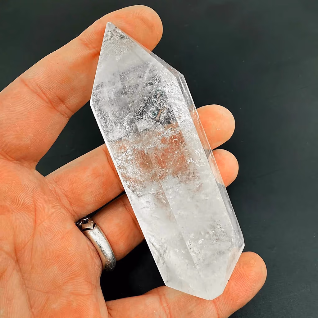 Kristal Kuvars Obelisk İncele ve Satın Al Kristal Kuvars Obelisk - Orijinal Doğal Taş ve Şifa Kristali Görsel 1