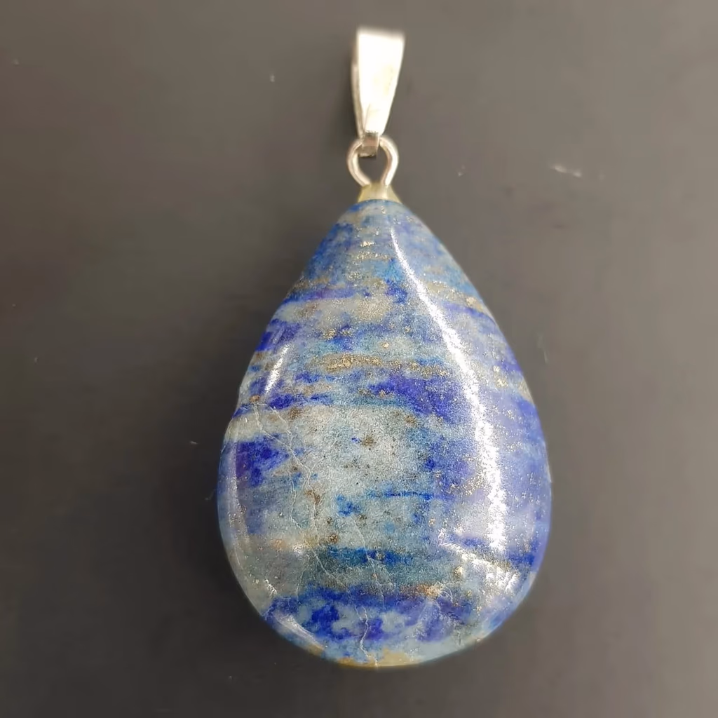 Lapis Lazuli Kolye Ucu İncele ve Satın Al Lapis Lazuli Kolye Ucu - Orijinal Doğal Taş ve Şifa Kristali Görsel 1