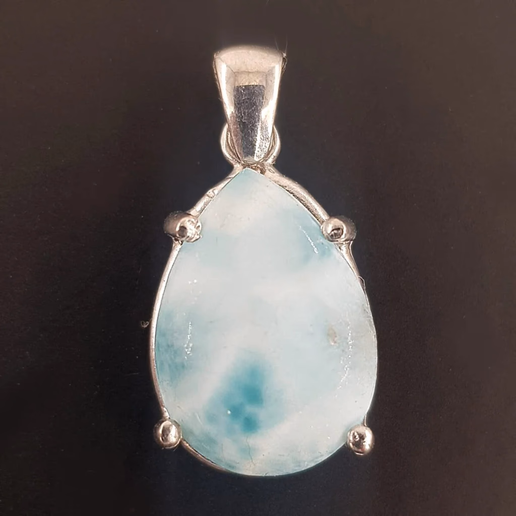 Larimar Kolye Ucu (Gümüş) İncele ve Satın Al Larimar Kolye Ucu (Gümüş) - Orijinal Doğal Taş ve Şifa Kristali Görsel 1