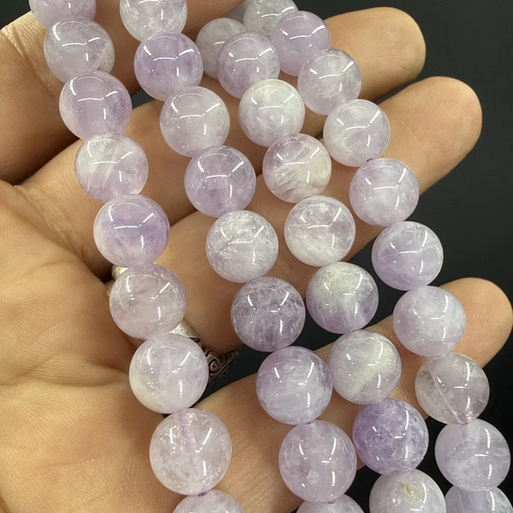 Lavander Dizi 10 mm İncele ve Satın Al Lavander Dizi 10 mm - Orijinal Doğal Taş ve Şifa Kristali Görsel 1