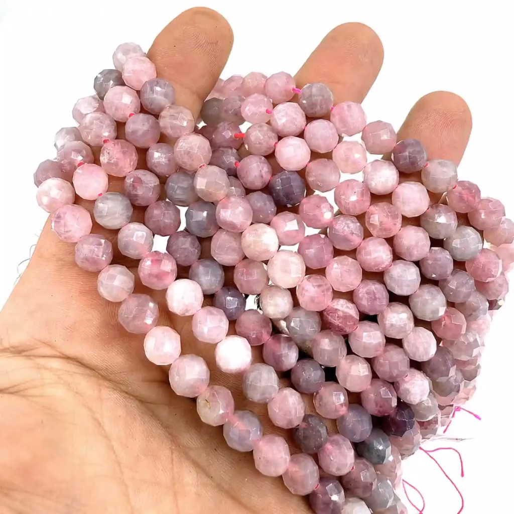 Madagaskar Pembe Kuvars Dizi Faset 8mm İncele ve Satın Al Madagaskar Pembe Kuvars Dizi Faset 8mm - Orijinal Doğal Taş ve Şifa Kristali Görsel 1