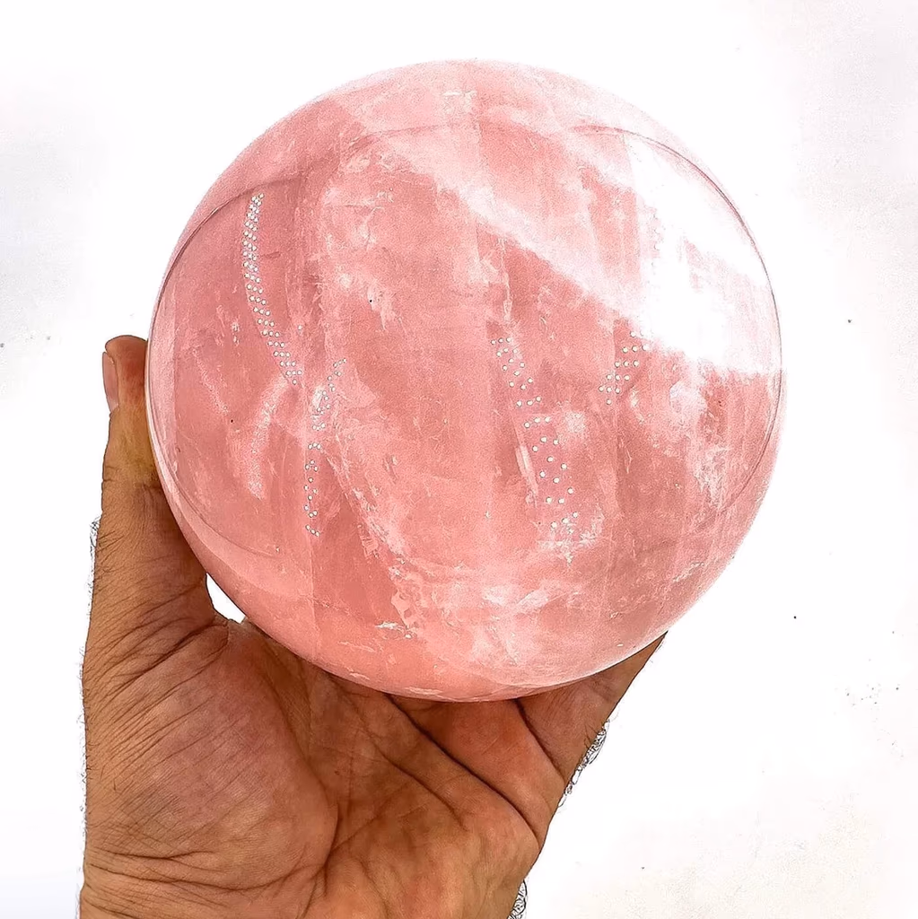 Pembe Kuvars Küre İncele ve Satın Al Pembe Kuvars Küre - Orijinal Doğal Taş ve Şifa Kristali Görsel 1