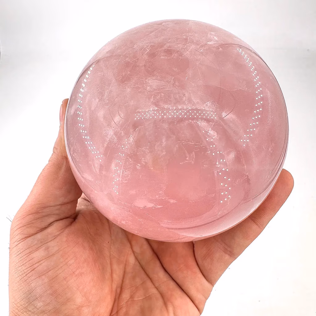 Pembe Kuvars Küre İncele ve Satın Al Pembe Kuvars Küre - Orijinal Doğal Taş ve Şifa Kristali Görsel 1