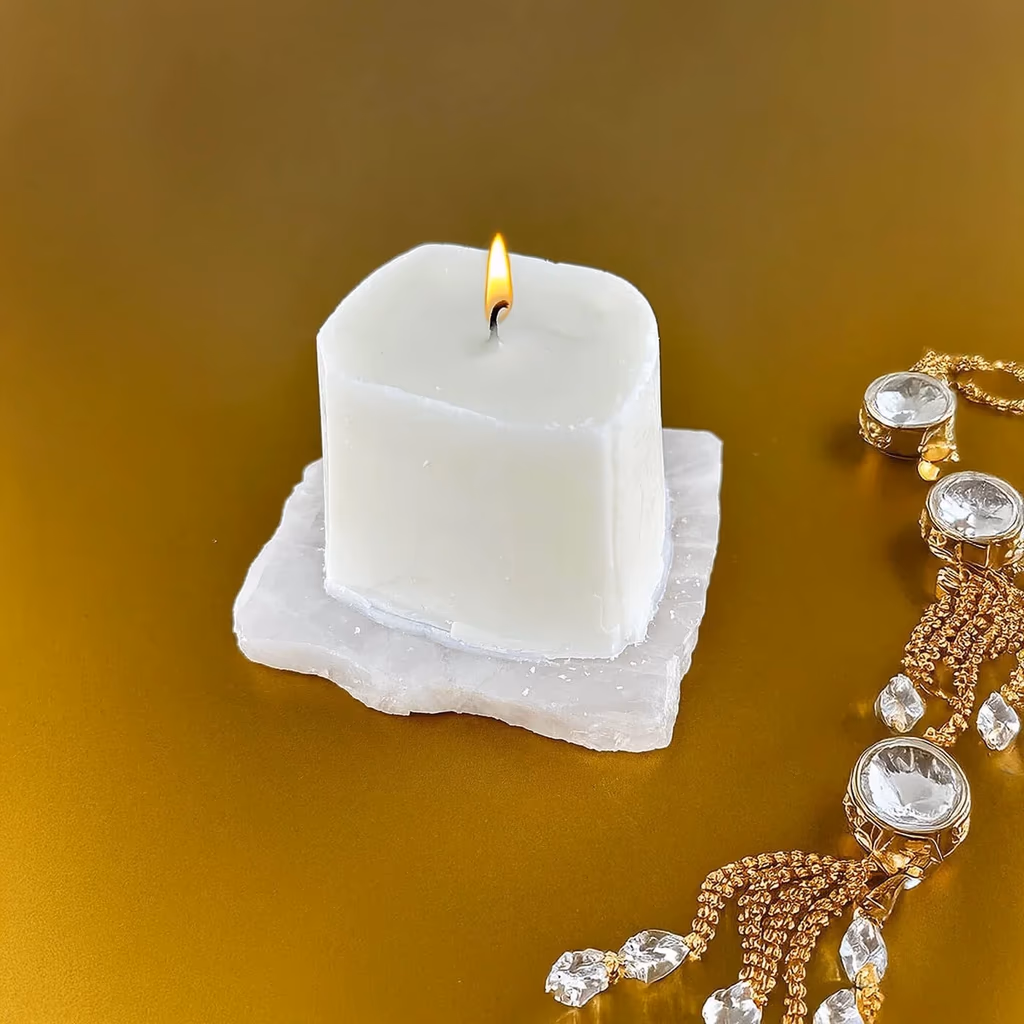 Premium Esanslı Sessiz Harmoni Kristal Kuvars Plaka Mum İncele ve Satın Al Premium Esanslı Sessiz Harmoni Kristal Kuvars Plaka Mum - Orijinal Doğal Taş ve Şifa Kristali Görsel 1