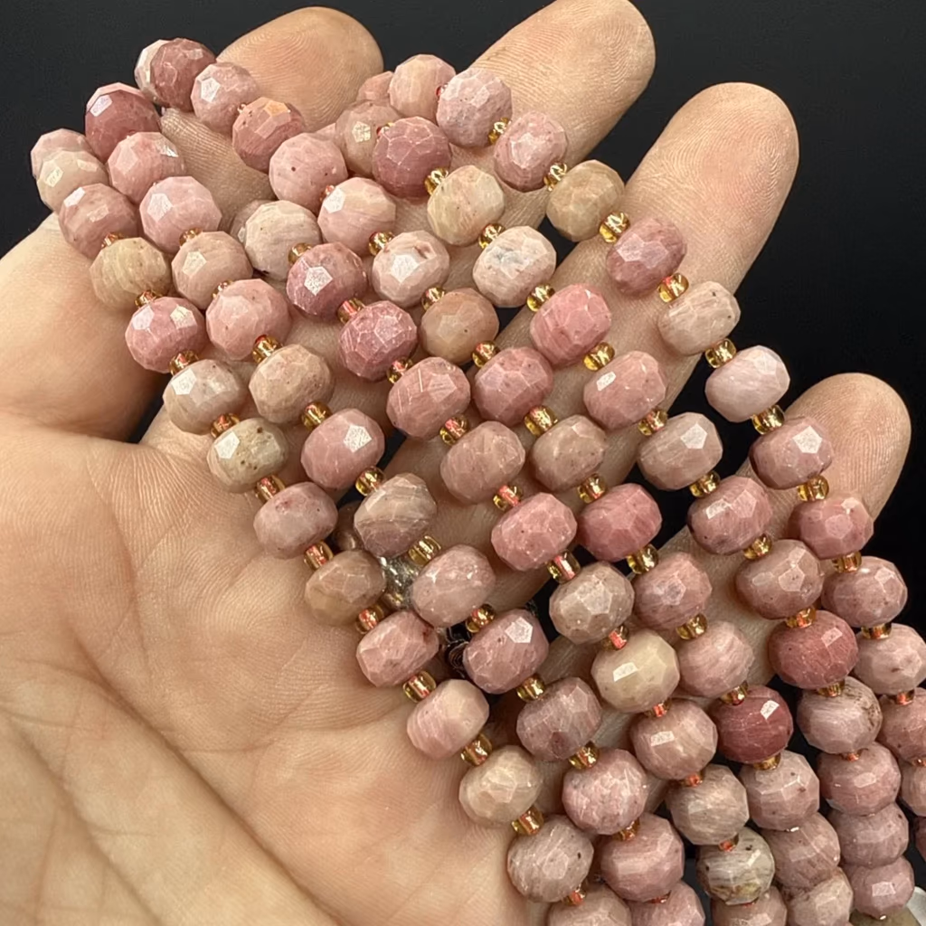 Rodonit Rondela Faset 8x6 mm İncele ve Satın Al Rodonit Rondela Faset 8x6 mm - Orijinal Doğal Taş ve Şifa Kristali Görsel 1