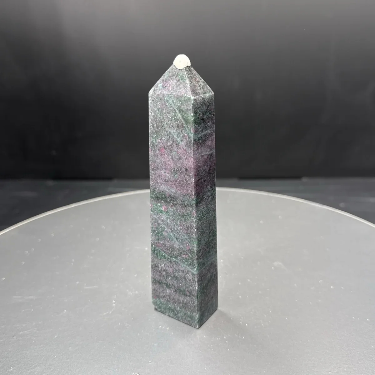 Ruby Kiyanit Obelisk