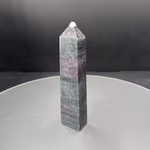 Ruby Kiyanit Obelisk Orijinal Kristal Detay Görseli 1