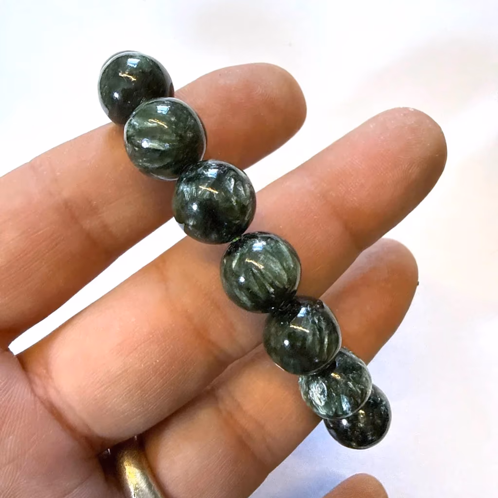 Serafinit Bileklik AAA 12 mm İncele ve Satın Al Serafinit Bileklik AAA 12 mm - Orijinal Doğal Taş ve Şifa Kristali Görsel 1