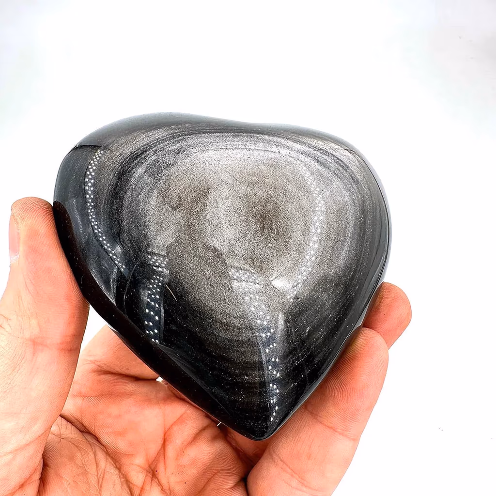 Silver Obsidiyen Kalp İncele ve Satın Al Silver Obsidiyen Kalp - Orijinal Doğal Taş ve Şifa Kristali Görsel 1