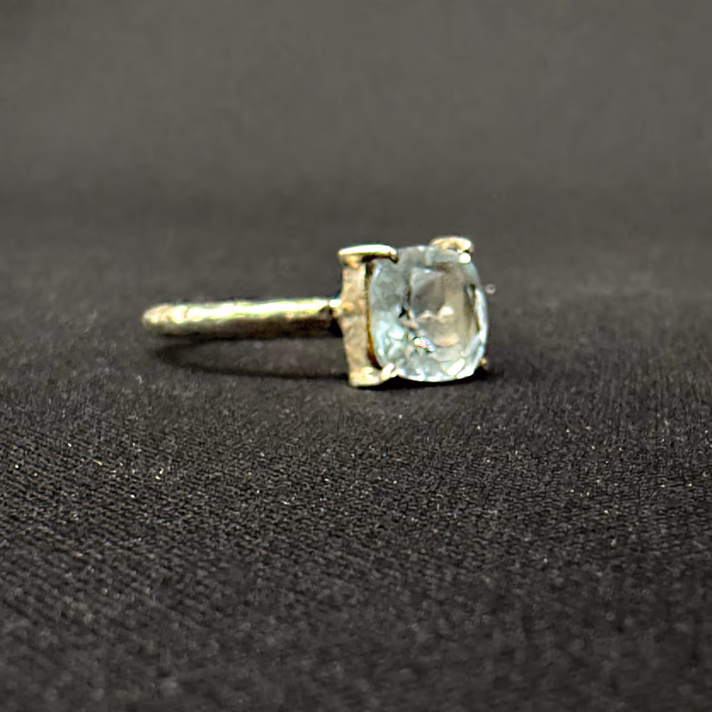Topaz Yüzük Gümüş İncele ve Satın Al Topaz Yüzük Gümüş - Orijinal Doğal Taş ve Şifa Kristali Görsel 1