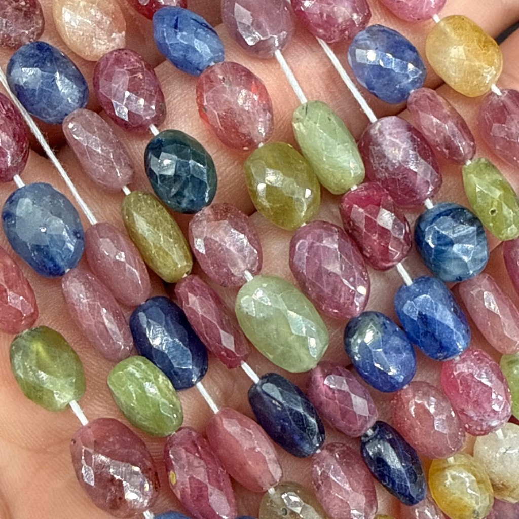 Yakut Safir Zeberced Mix Dizi Faset 10x8 mm AAA İncele ve Satın Al Yakut Safir Zeberced Mix Dizi Faset 10x8 mm AAA - Orijinal Doğal Taş ve Şifa Kristali Görsel 1