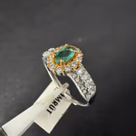 Zümrüt Yüzük Gümüş AAA Orijinal Kristal Detay Görseli 2