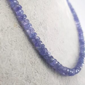 Alternative view of Tanzanit Kolye