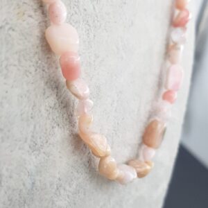 Pembe Opal Kolye - Opal Taşı Enerjisi ve Doğal Formu