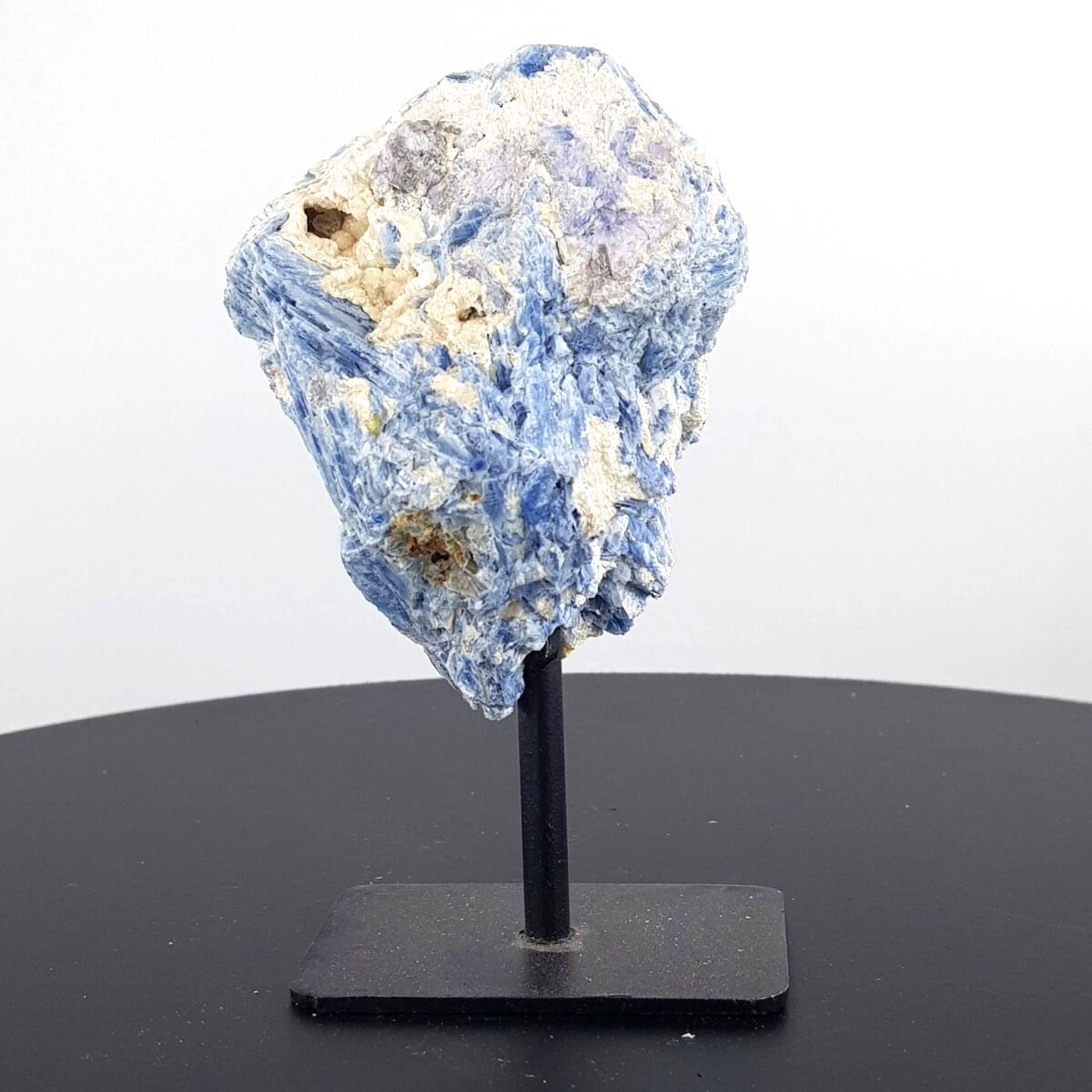 20230912 155517 scaled scaled 1 Sarkaç Adam