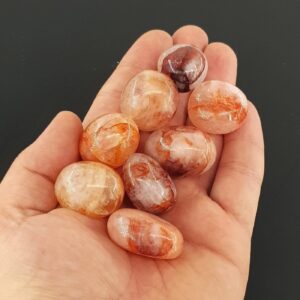 Alternative view of Hematoid Kuvars Tımbıl