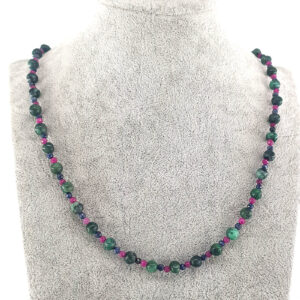 Zümrüt , Yakut , Safir Kolye