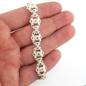 Alternative view of Markazit Künye (Gümüş)