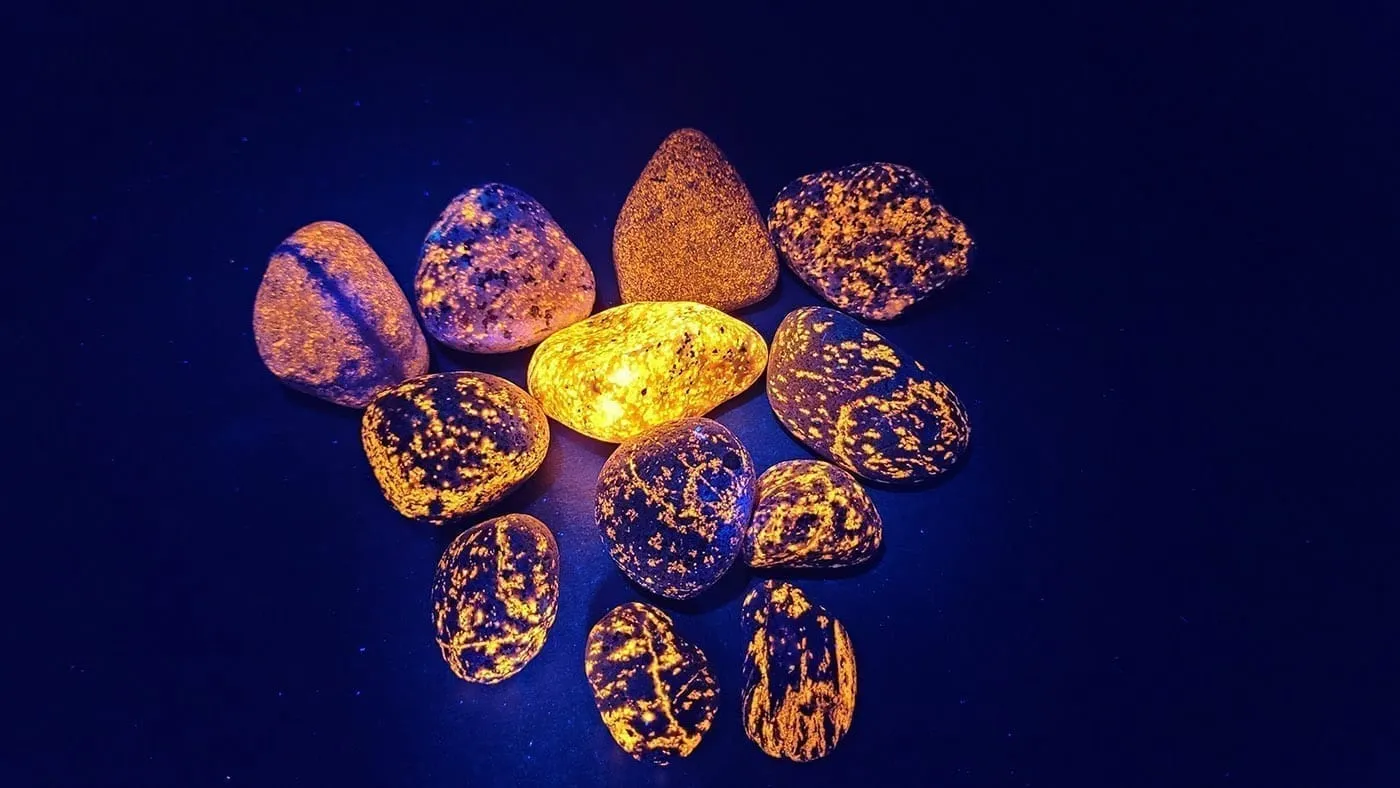 yooperlite Sarkaç Adam